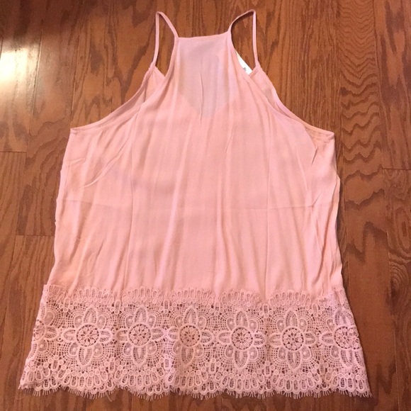 Suzanne Betro Sleeveless Top with Lace - Picture 4 of 6